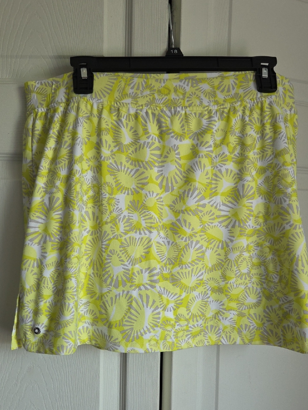 Tail Yellow & White Printed Women's Skort